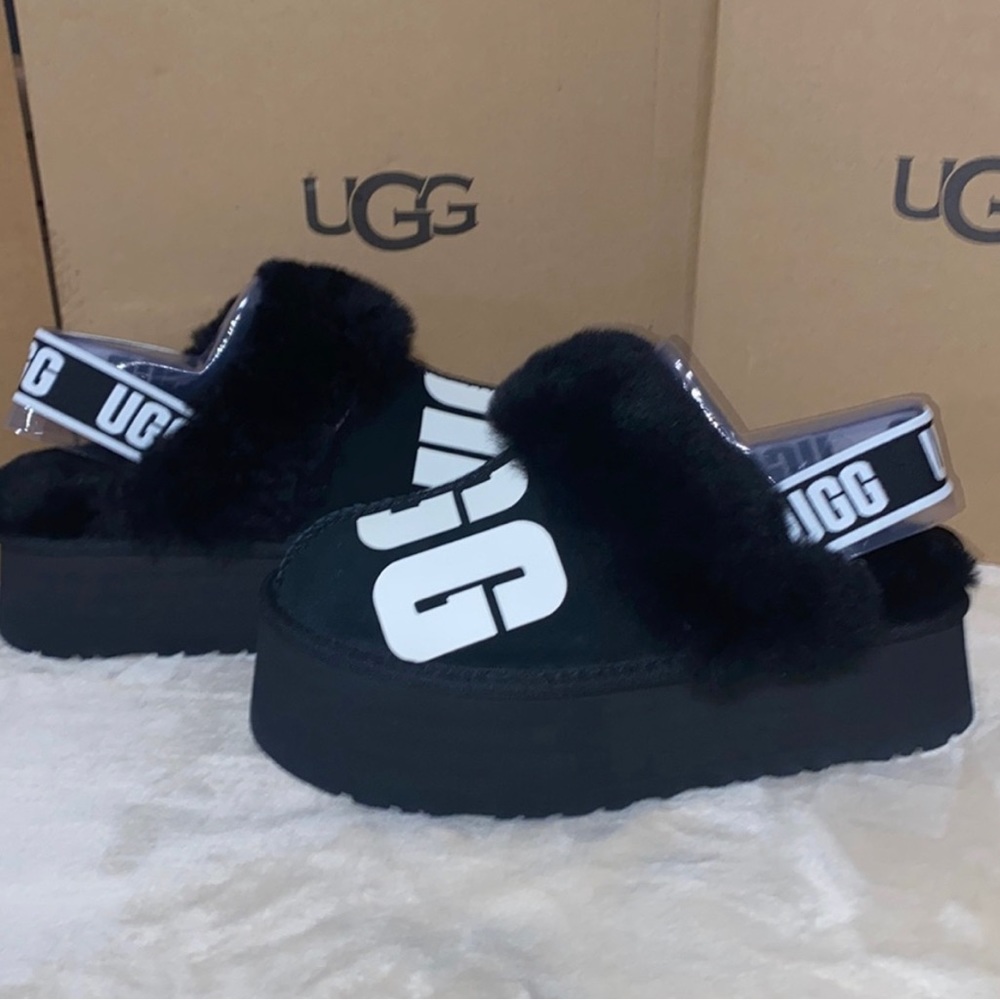 UGG FUNKETTE CHOPT